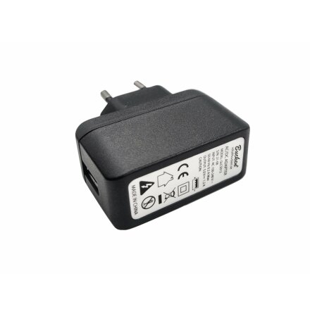 Verkkolaturi USB-A-lattausportilla (ilman latausjohtoa)